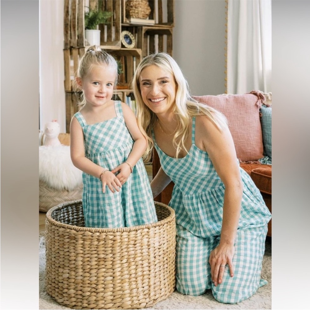 WANTED Looking for this jumpsuit in Size 6X, 7 or 8